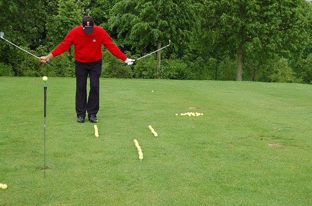 ゴルフの練習で片手打ちをすると飛距離アップするのは真実？