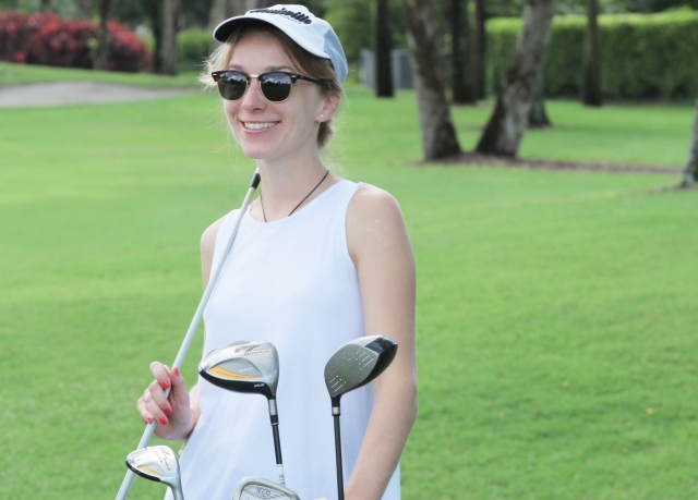 ゴルフを楽しむ女性のための色々な帽子に合うオススメの髪型